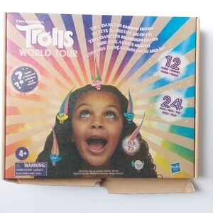 DreamWorks Trolls World Tour Tiny Dancers Rainbow Edition Set 12 Figures